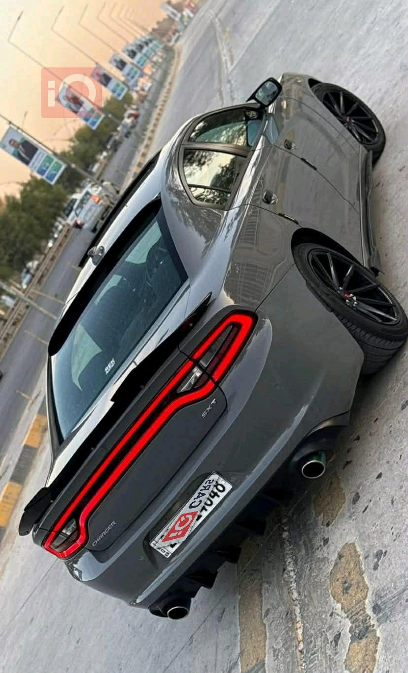 دودج تشارجر